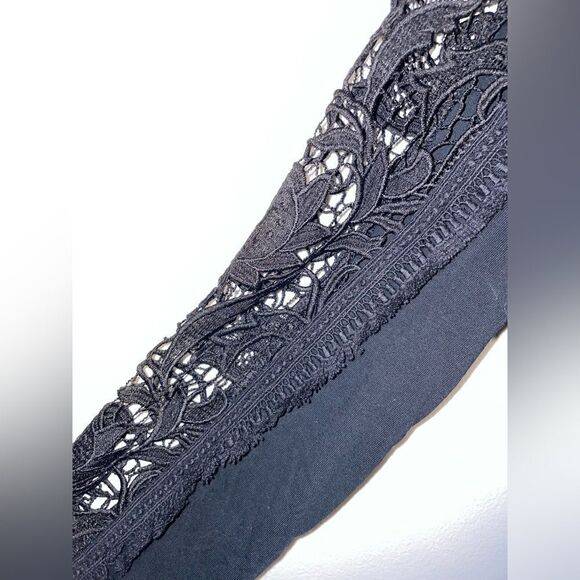 Banana Republic lace long sleeve blouse - Picture 4 of 5